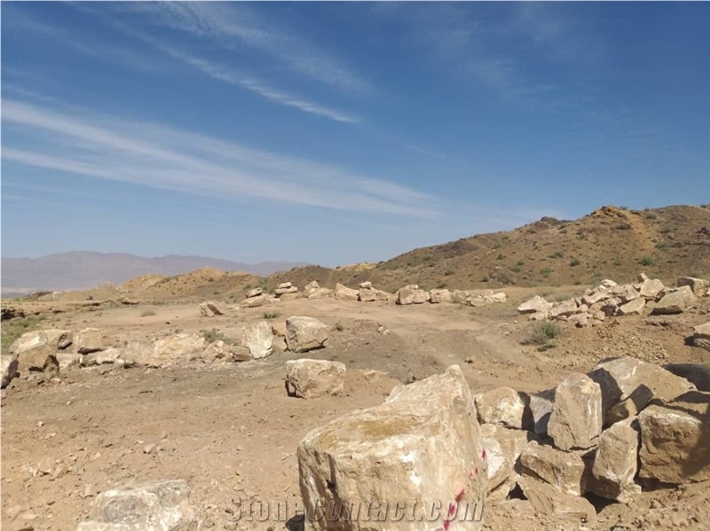 MNT Iran Jade Green Onyx Quarry