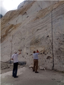 Turkey Eskisehir Region, Eskisehir Rainbow Onyx,Golden Cloud Onyx Quarry