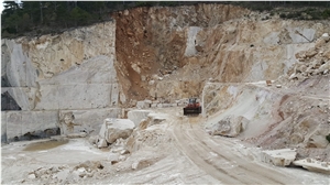 Turkey Eskisehir Region, Eskisehir Rainbow Onyx,Golden Cloud Onyx Quarry