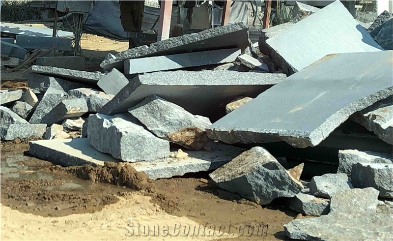 Rustenburg Super Dark-Rustenburg Granite Quarry