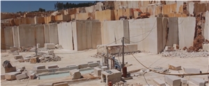 Cabeca de Veada Limestone Quarry
