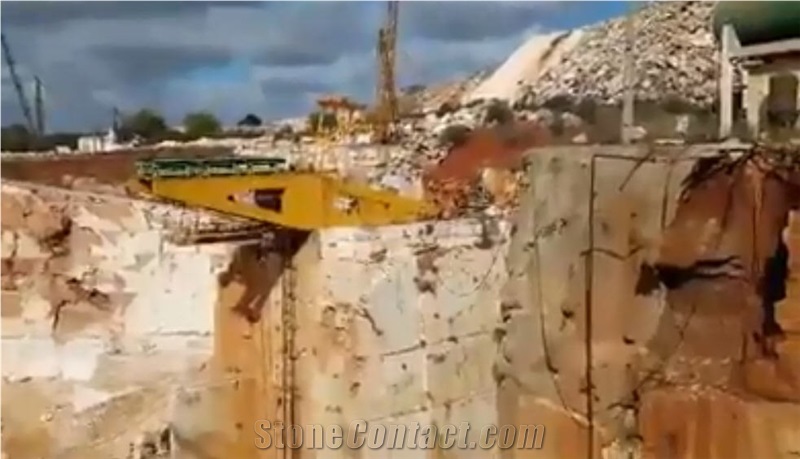 Creme Valinho-Creme Regina Limestone Quarry