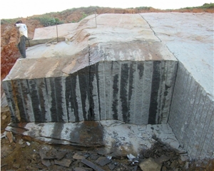 Miracema Cinza Gneiss Quarry
