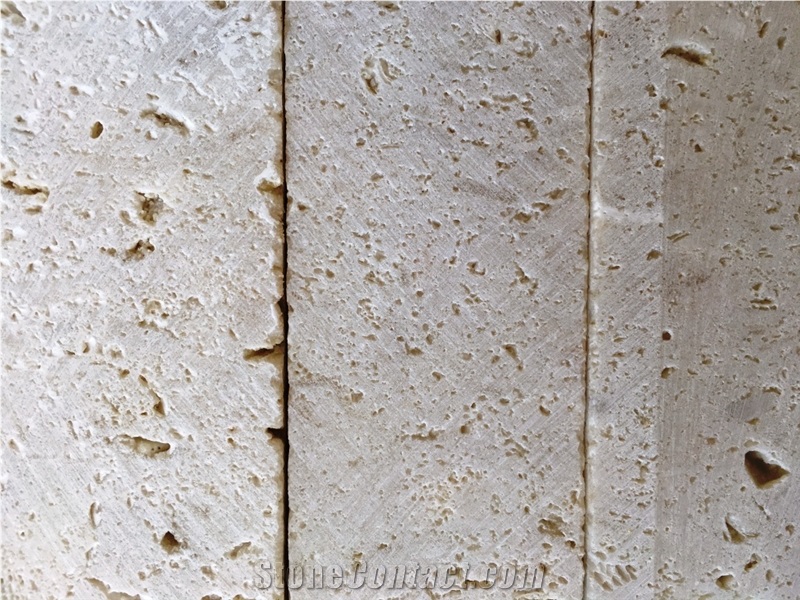 Pietra del Salento, Bianco di Santa Cesarea Quarry
