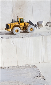 Ambra Limestone Matagallar Quarry