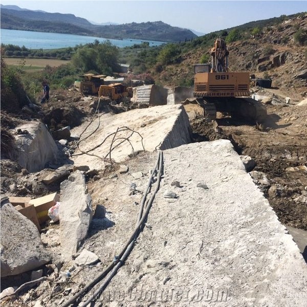 Agrinio Grey Sandstone- Titanium Grey Sandstone Quarry