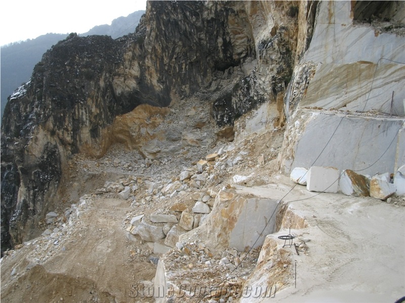 Cava di Sponda-Calacatta Sponda,Calacatta Carrara,Bianco Venatino,Statuario Venato Marble Quarry