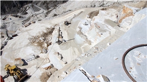 Cava La Facciata- Bardiglio Nuvolato Apuano Quarry