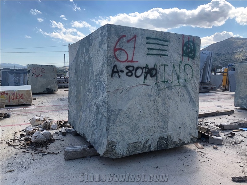Verde Lago Granite Quarry