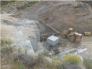Verde Lago Granite Quarry