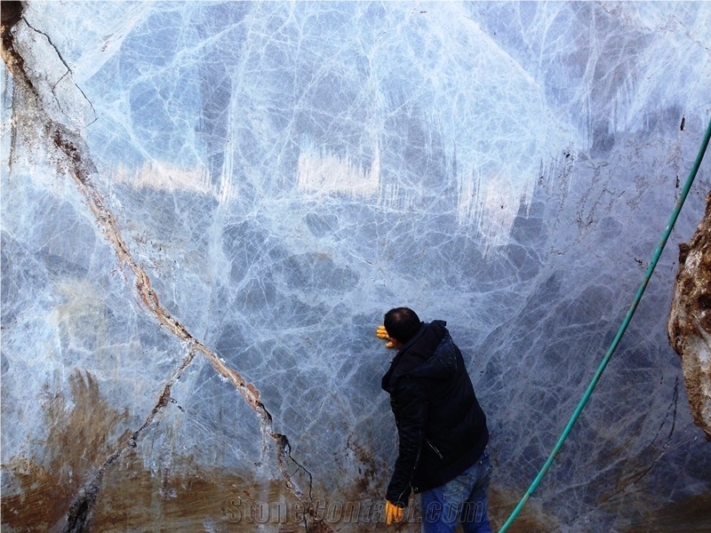 Splendor Grey Marble Quarry