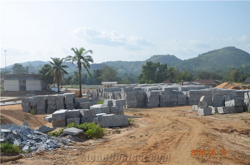 Deep Grey Grain Granite Quarry