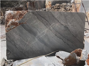 Pieta Venatino Marble Quarry