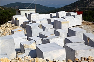 Sapphirus Dark Marble Quarry