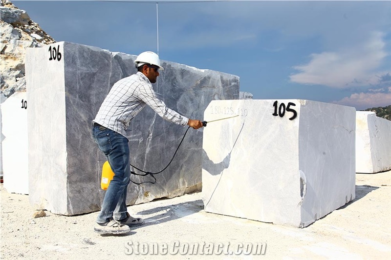 Voltorino Marble Quarry