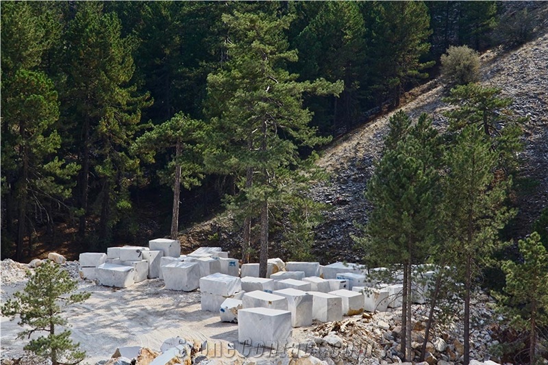 Voltorino Marble Quarry