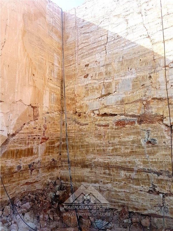 Cappuccino Onyx Quarry