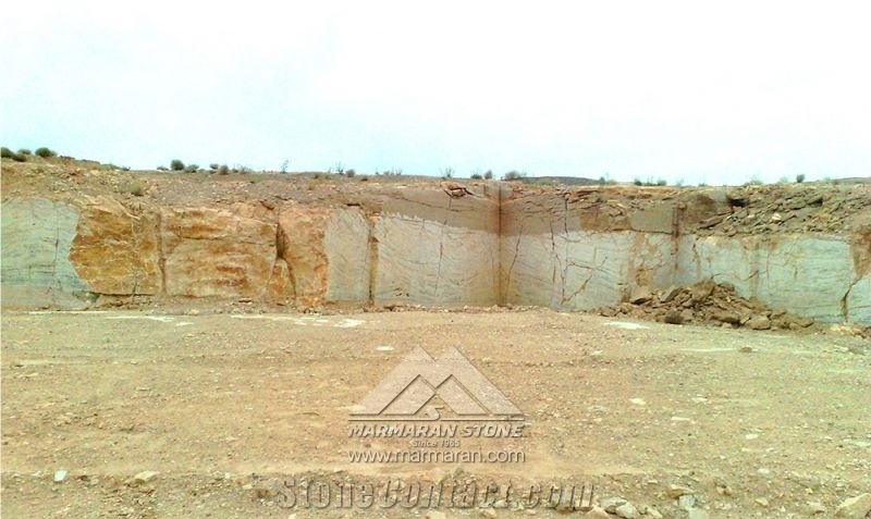Emerald Onyx Quarry