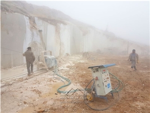 Marmaran Golden Grey Marble Quarry