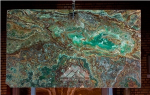 Smeraldo Onyx-Smeralda Onyx Quarry