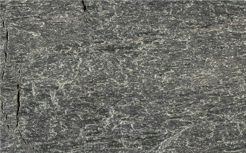 Verde Serpentino Natural Split Chiesa in Valmalenco Quarry