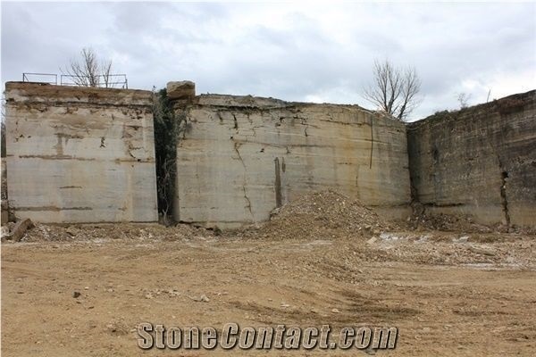 Tuscany Walnut Travertine Quarry
