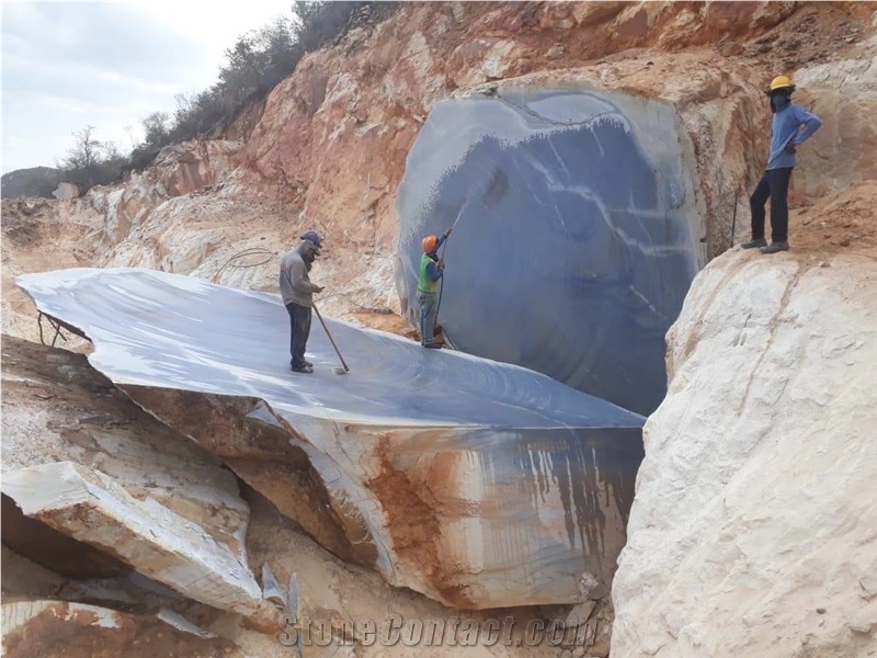 Azul Macaubas Quartzite Quarry
