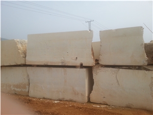Classic Beige Limestone Quarry