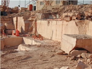 Yellow Travertine, Jordan Gold Travertine Quarry- Jordan Travertine, Royal Gold Dark Travertine