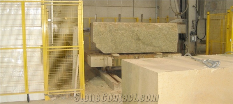 Caliza de Hontoria Quarry
