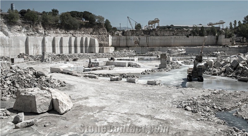 Travertino Romano Bianco Trevi Quarry