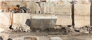 Travertino Romano Noisette Quarry