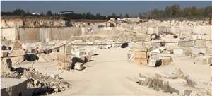 Valle Pilella Travertino Romano - Travertino Classico Quarry