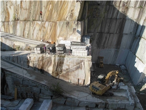 Beola Favalle - Serizzo Ollare Ossolana Gneiss Quarry Beola Favalle - Serizzo Ollare Ossolana Gneiss Quarry