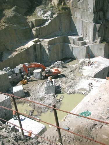 Serizzo Monterosa- Monte Rosa Granite Quarry