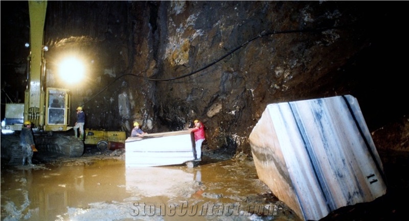 Rosa Candoglia Marble Quarry