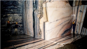Rosa Valtoce Marble Quarry
