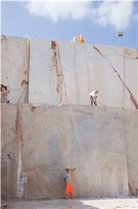 Grigio Brecciato/Grey Sonata Marble Quarry