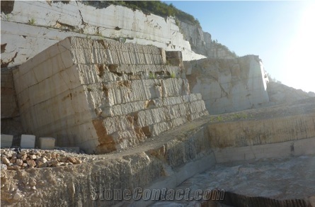 Cava Bolla-Botticino Semi Classico, Botticino Fiorito Classico Quarry