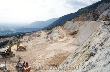Cava Paine - Marmo Botticino Fiorito - Botticino Classico Marble Quarry