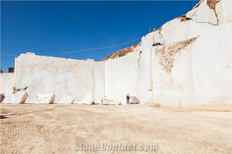 Kemalpasa White-Bursa Bianco White Marble Quarry