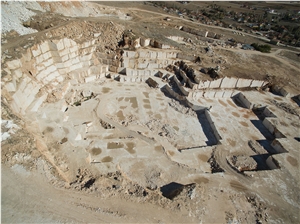Rose Onterial Beige Marble Quarry