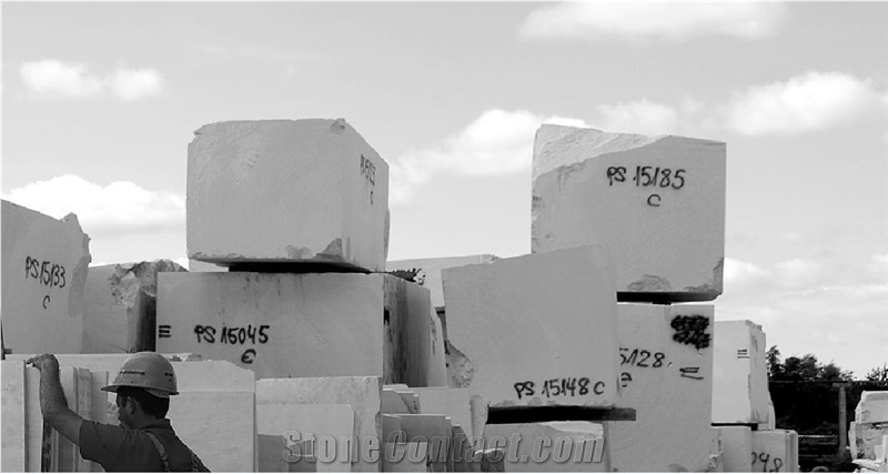 Vratsa Crema Machiato Limestone Quarry