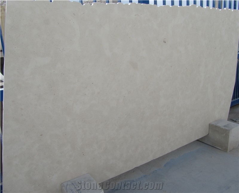 Crema Santarem -Algarve Cream Limestone Quarry