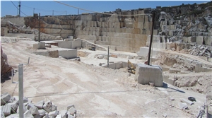 Cabeca De Veada Limestone - Rosal CV4 Limestone Quarry