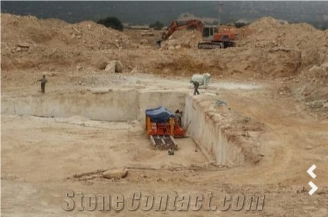 Royal Rose Grey Marble Quarry