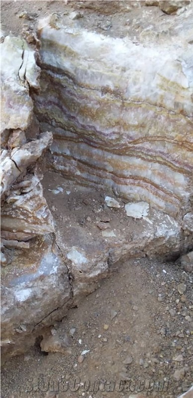 MNT Iran Jade Green Onyx Quarry