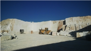 Caliza Alba - Caliza Bianco Quarry