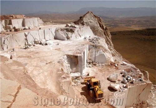 Harsin Beige Marble Quarry
