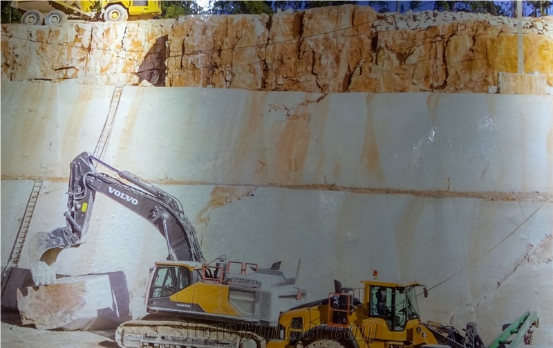 Alcoa Blue AB1 Limestone Quarry